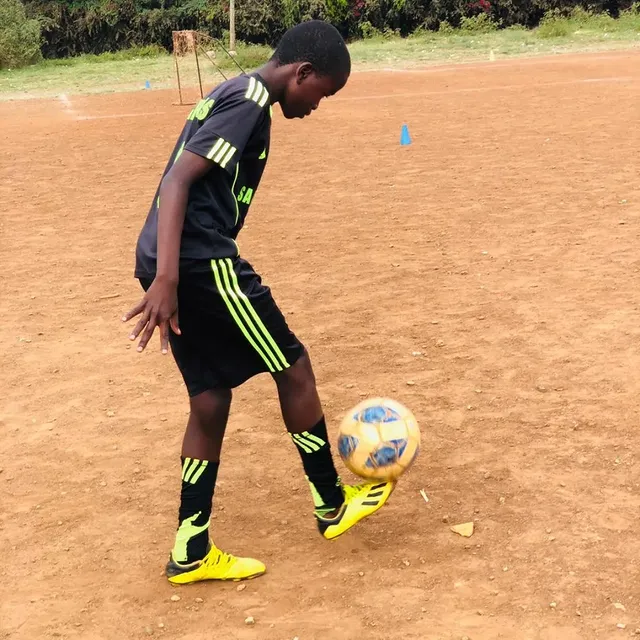 Santos Soka Academy — Keepie-uppies in the black kit